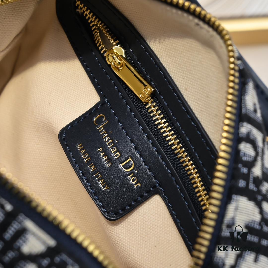 Dior Groove 20.25 Handbag in Blue Oblique Print