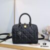 6930933c6e68136f4d9a9e13 Dior Groove .25 Handbag in Blue Oblique Print