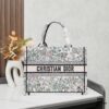 Original Order Embroidered Medium [Di0r Book Tote]