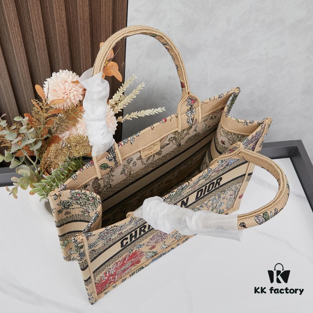 Original Order Embroidered Medium Di0r Book Tote