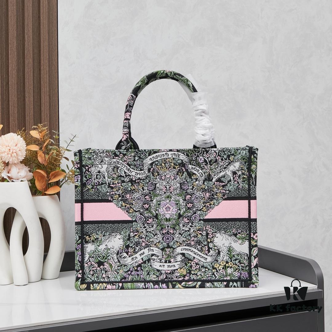 Original Order Embroidered Medium [Di0r Book Tote]