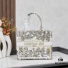 6930939c6e68136f4d9a9ec7 Book Tote Bag (Small Size, Embroidered 26.5cm)