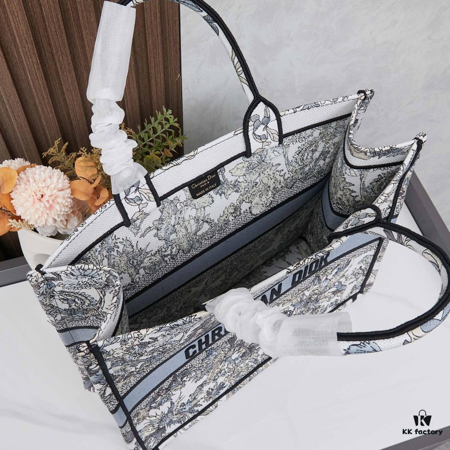 Embroidered Large Size [Di0r Book Tote]