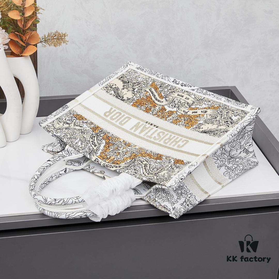 Original Order Embroidered Medium [Di0r Book Tote]