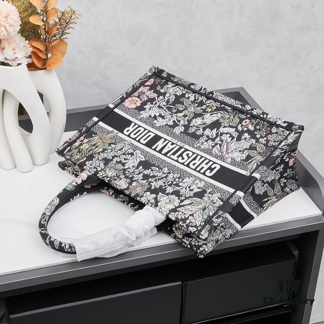 Original Order Embroidered Medium Di0r Book Tote