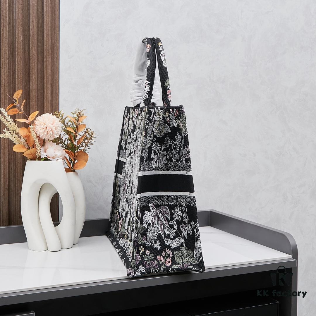 Embroidered Large Size [Di0r Book Tote]
