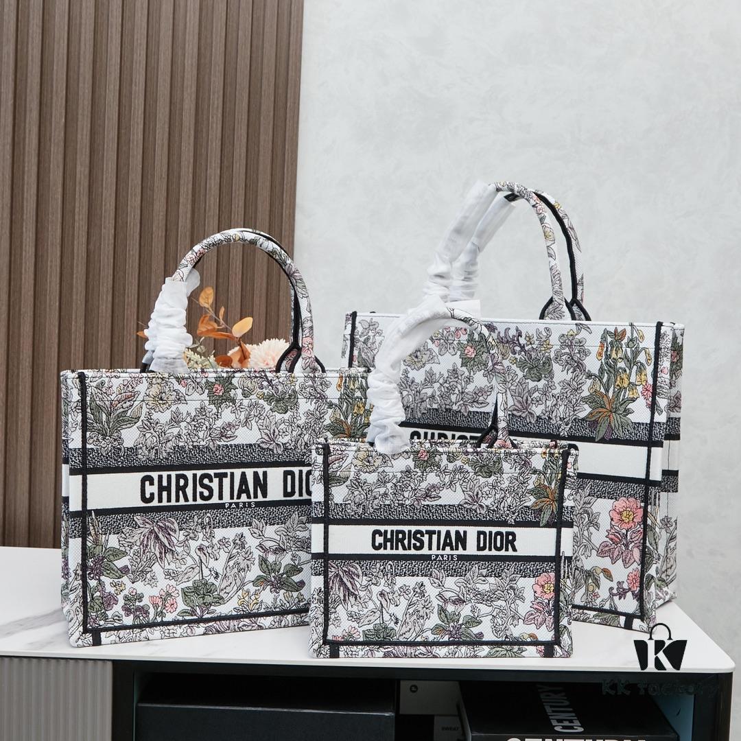 Original Order Embroidered Medium [Dior Book Tote]