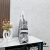 Embroidered Large Size [Dior Book Tote]