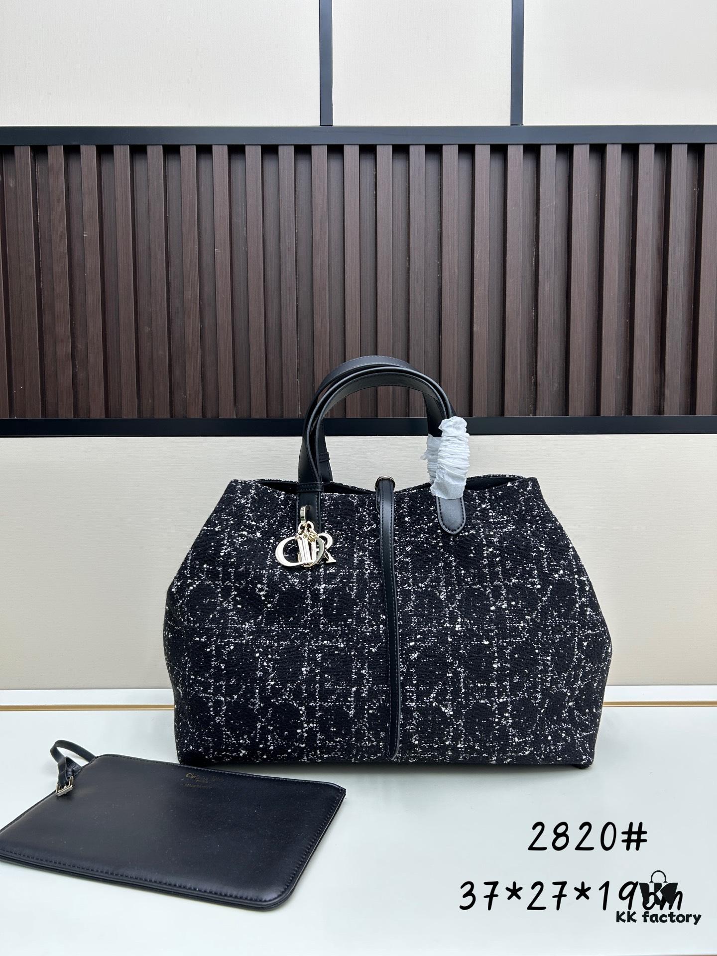 Large Dior Toujours Bag