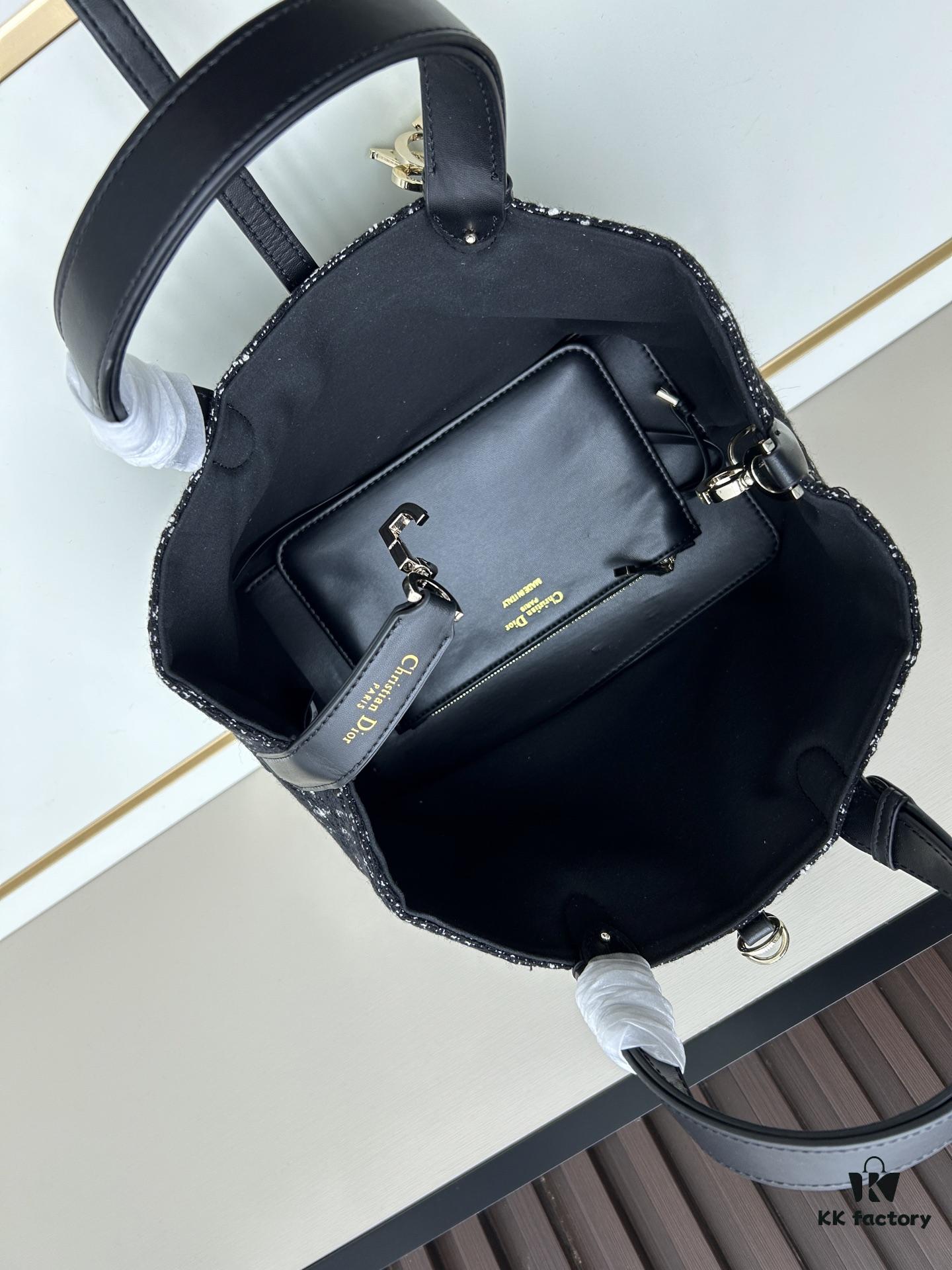 693094546e68136f4d9aa016 Medium Dior Toujours Bag in Black Calfskin with Cannage Stitching