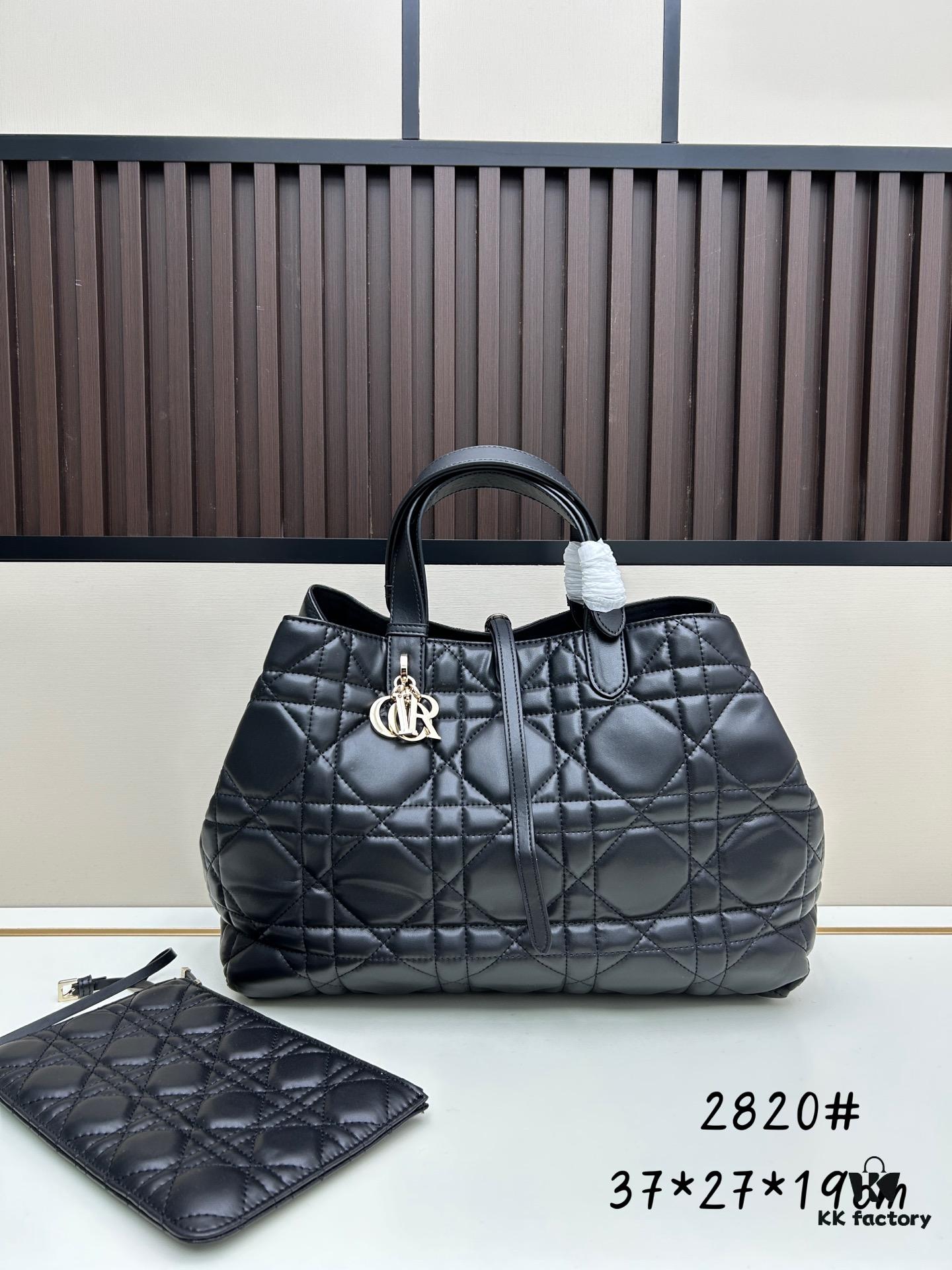 6930945f6e68136f4d9aa028 Large Dior Toujours Bag