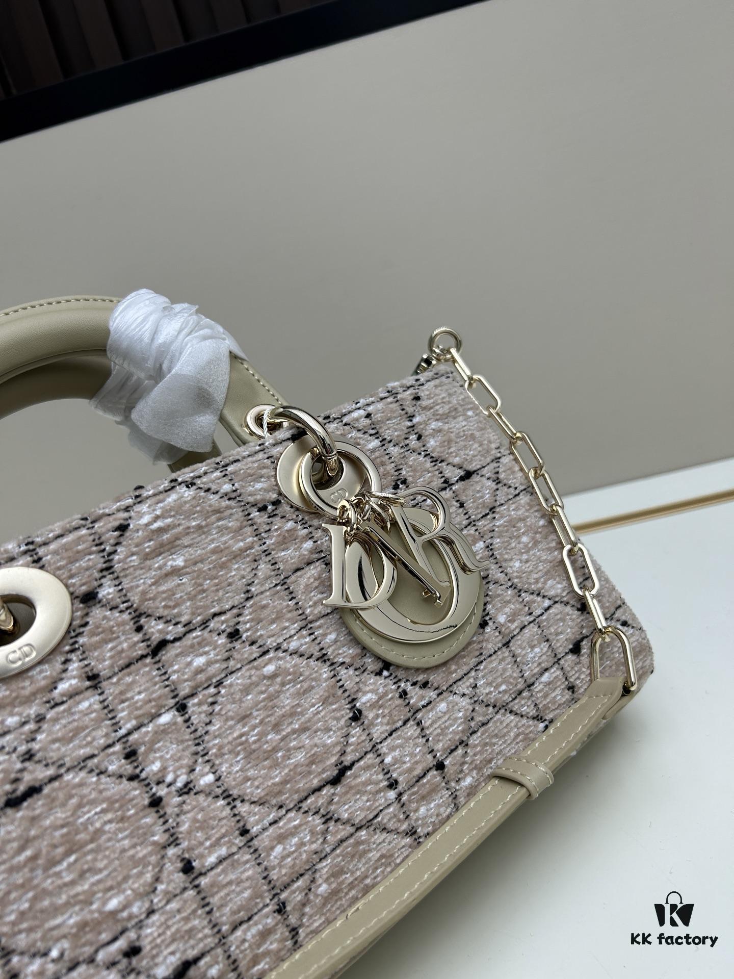 693094766e68136f4d9aa050 Dior Lady Bag in Black Houndstooth Canvas with Leather Trim