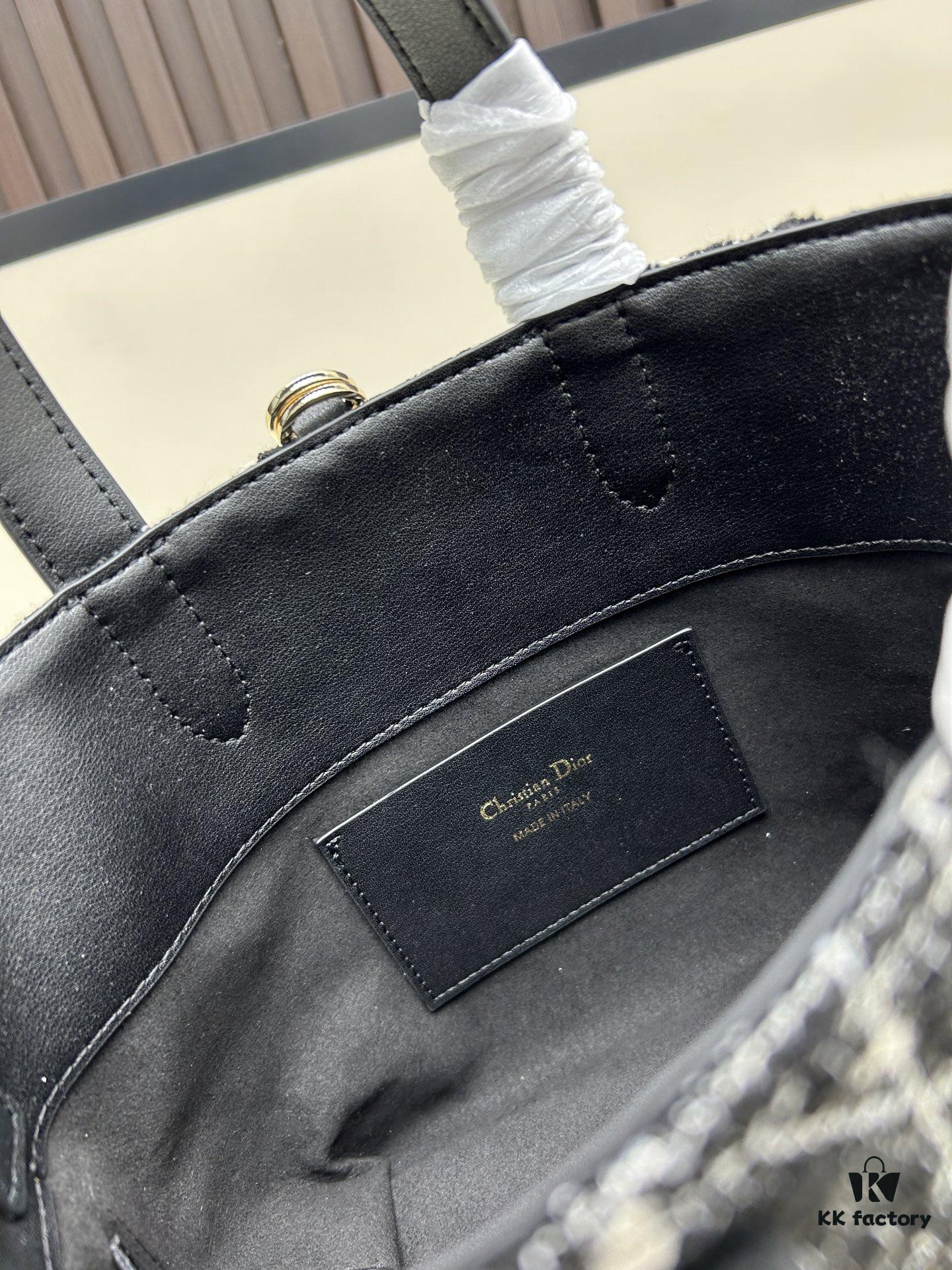 693094946e68136f4d9aa088 Dior Toujours Medium Vertical Handbag in Blush Beige Calfskin with Cannage Stitching