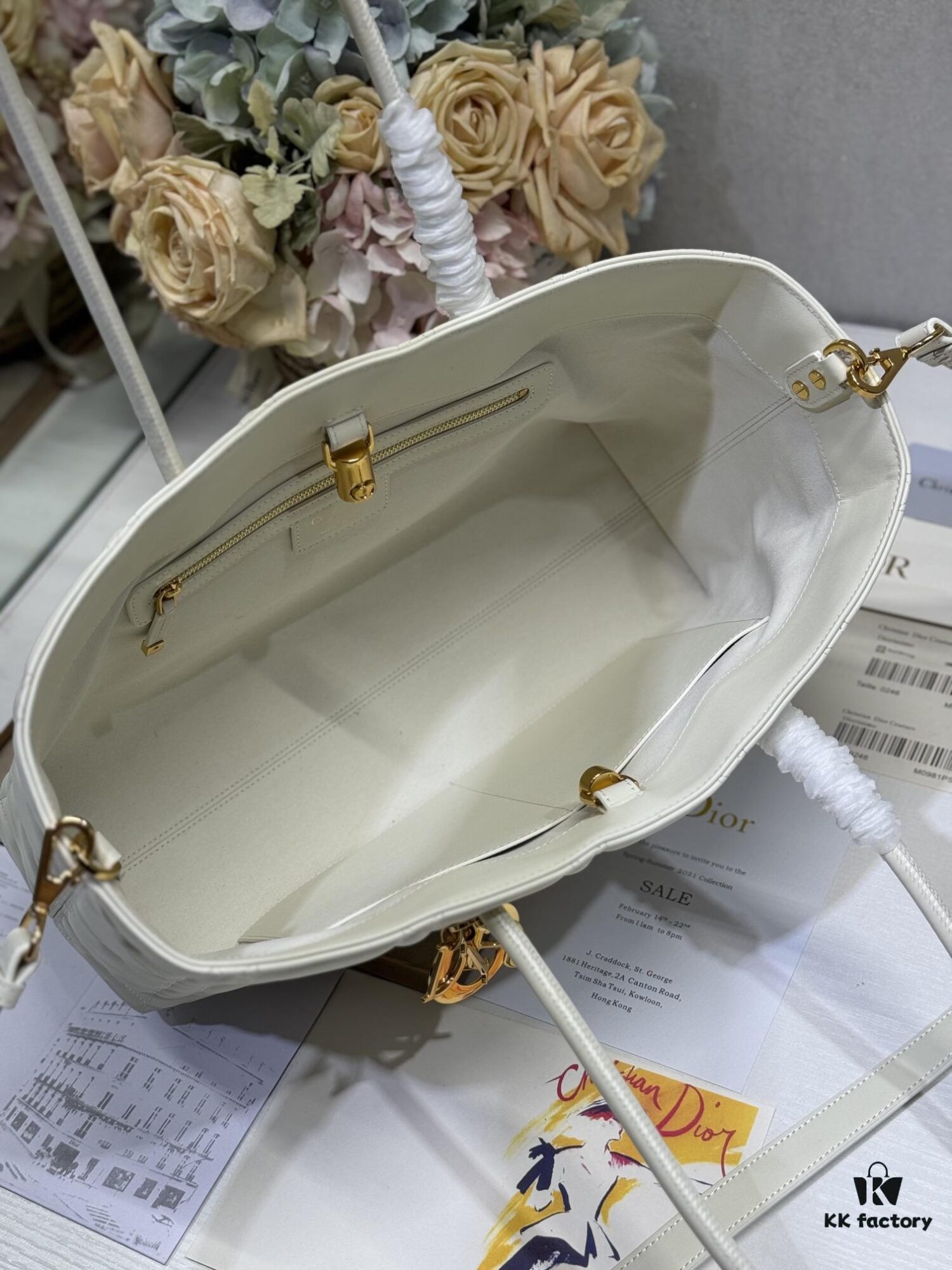 693094ad6e68136f4d9aa0b5 Top-Grade Original Dior Stills Handbag