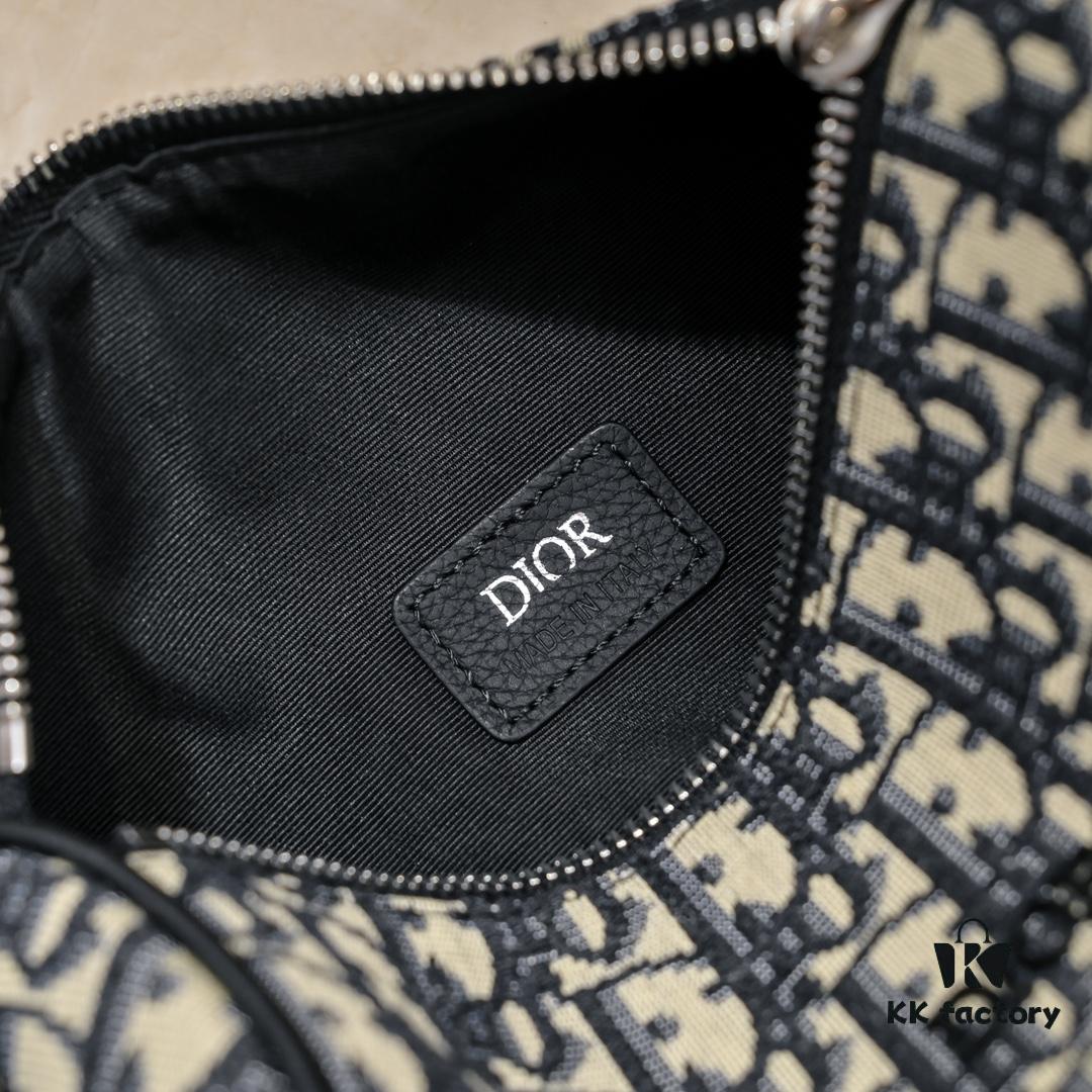 693094b86e68136f4d9aa0cb Dior 2024 Pre-Spring New Arrival OBLIQUE Printed Canvas Cylindrical Tote Bag with Tiger Head Box 🐯🖤 Adjustable and Removable Strap in Black Fabric and Calfskin Unisex Design