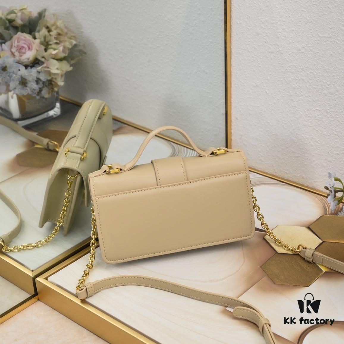 693094bd6e68136f4d9aa0d6 Upgraded Version Release🔥 Miss Montaigne Mini Chain Bag