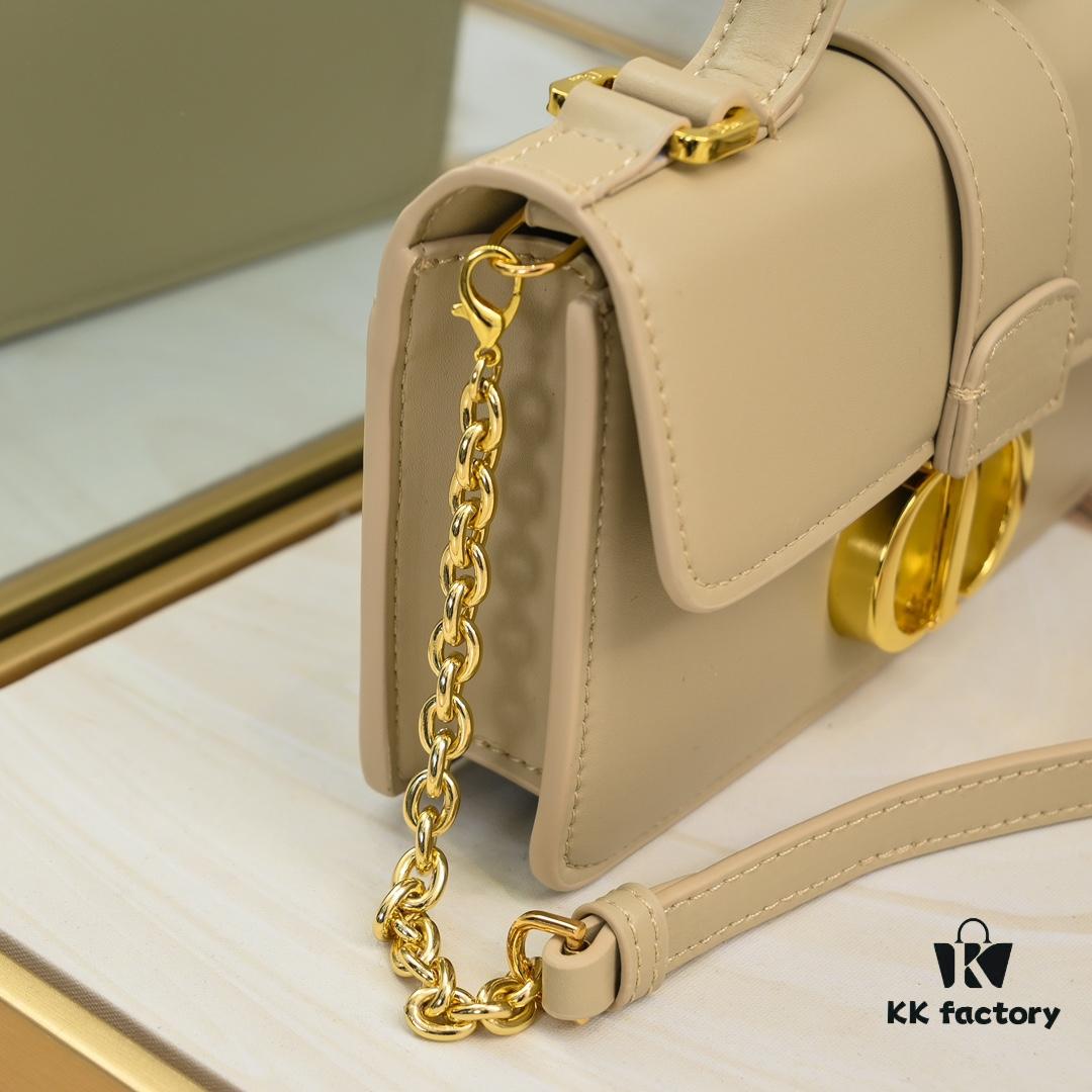 693094be6e68136f4d9aa0d9 Upgraded Version Release🔥 Miss Montaigne Mini Chain Bag