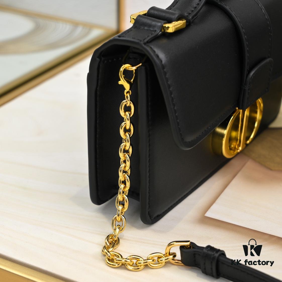 693094c46e68136f4d9aa0e8 Upgraded Release🔥 Miss Montaigne Mini Chain Bag