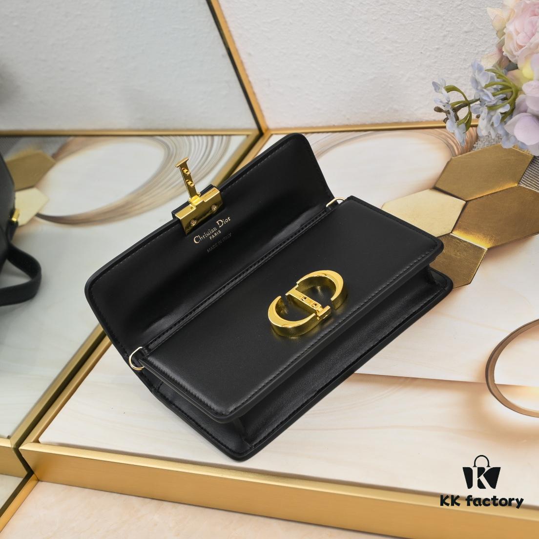 693094c76e68136f4d9aa0ea Upgraded Release🔥 Miss Montaigne Mini Chain Bag
