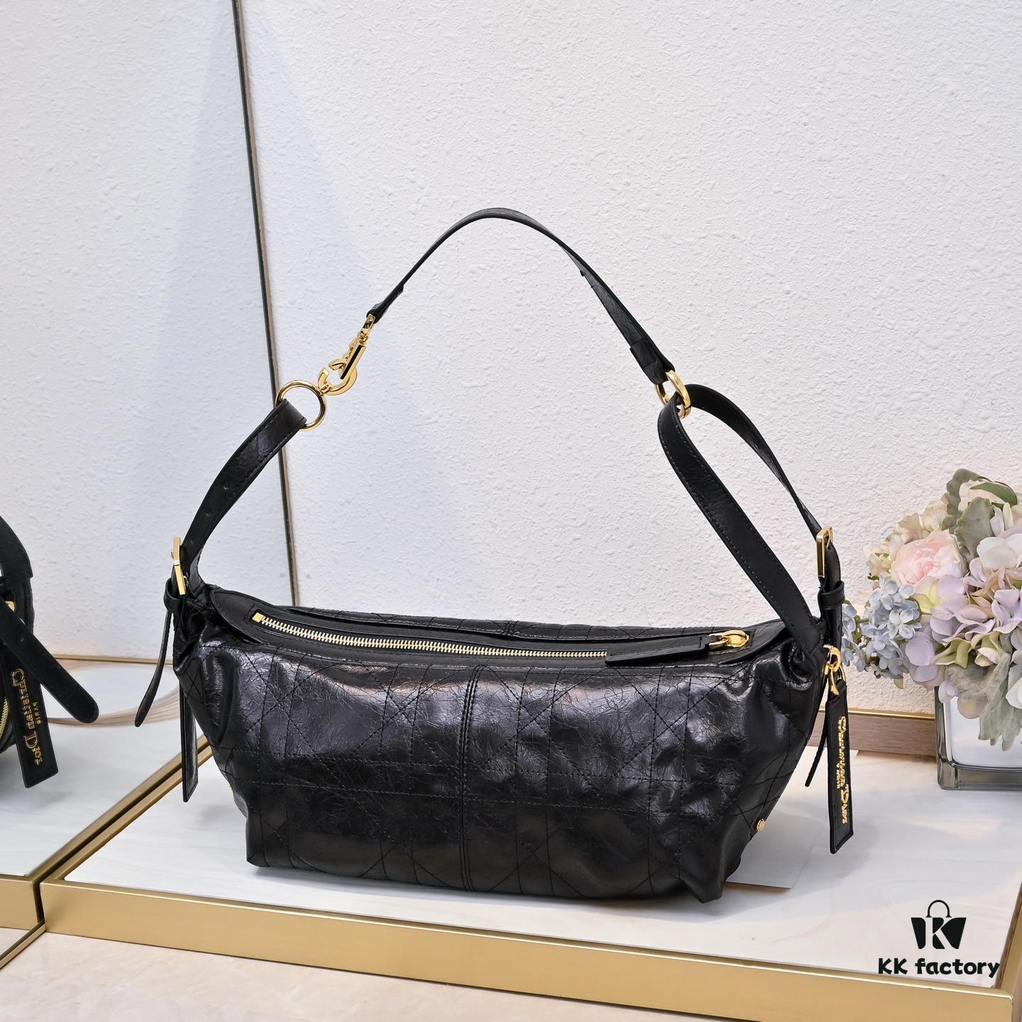 693094e66e68136f4d9aa127 Large D-Journey Bag