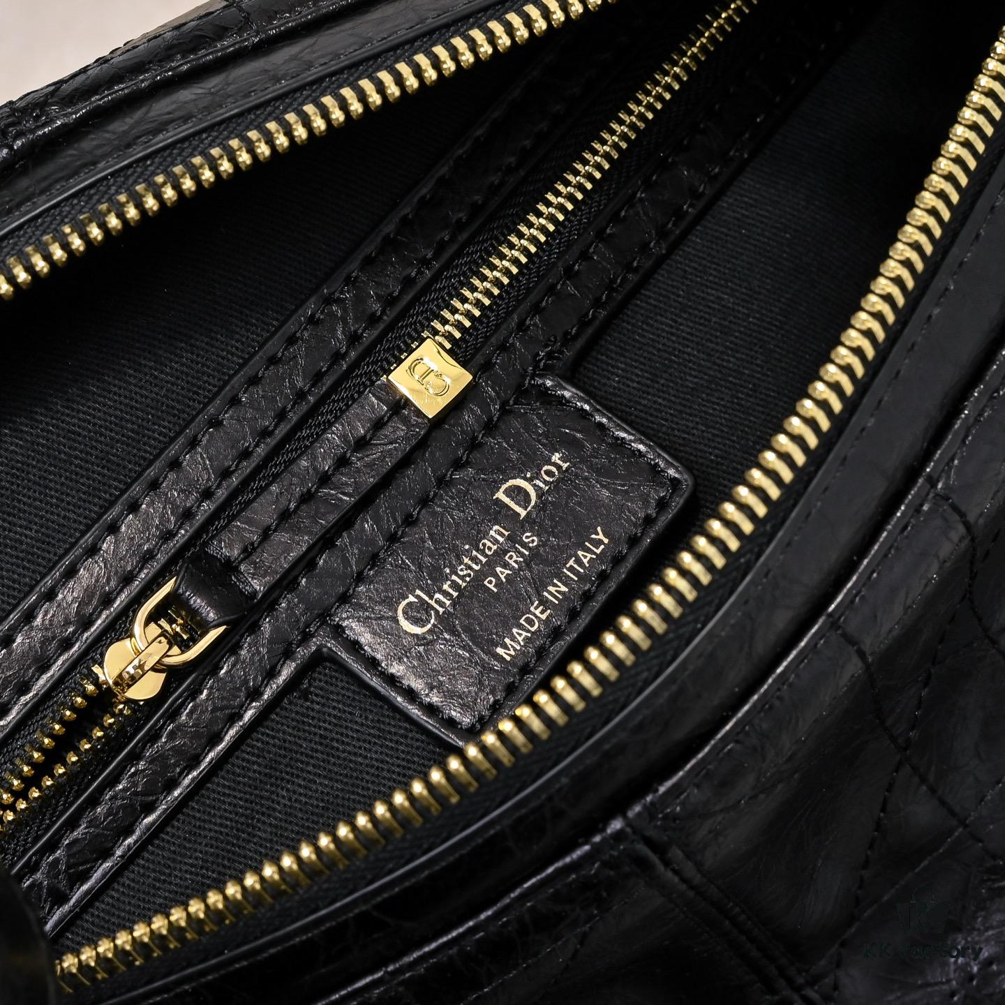 693094e86e68136f4d9aa12b Large D-Journey Bag