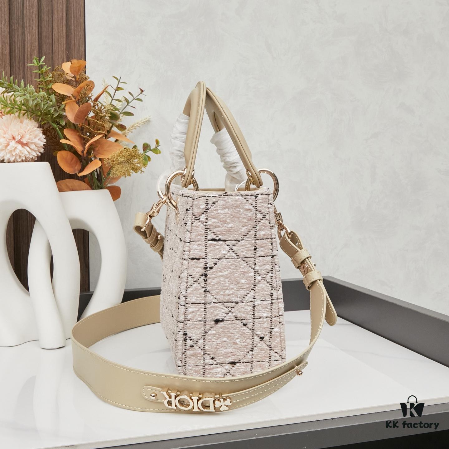 693095016e68136f4d9aa15c Dior New Launch Tweed Bag with Box Packaging