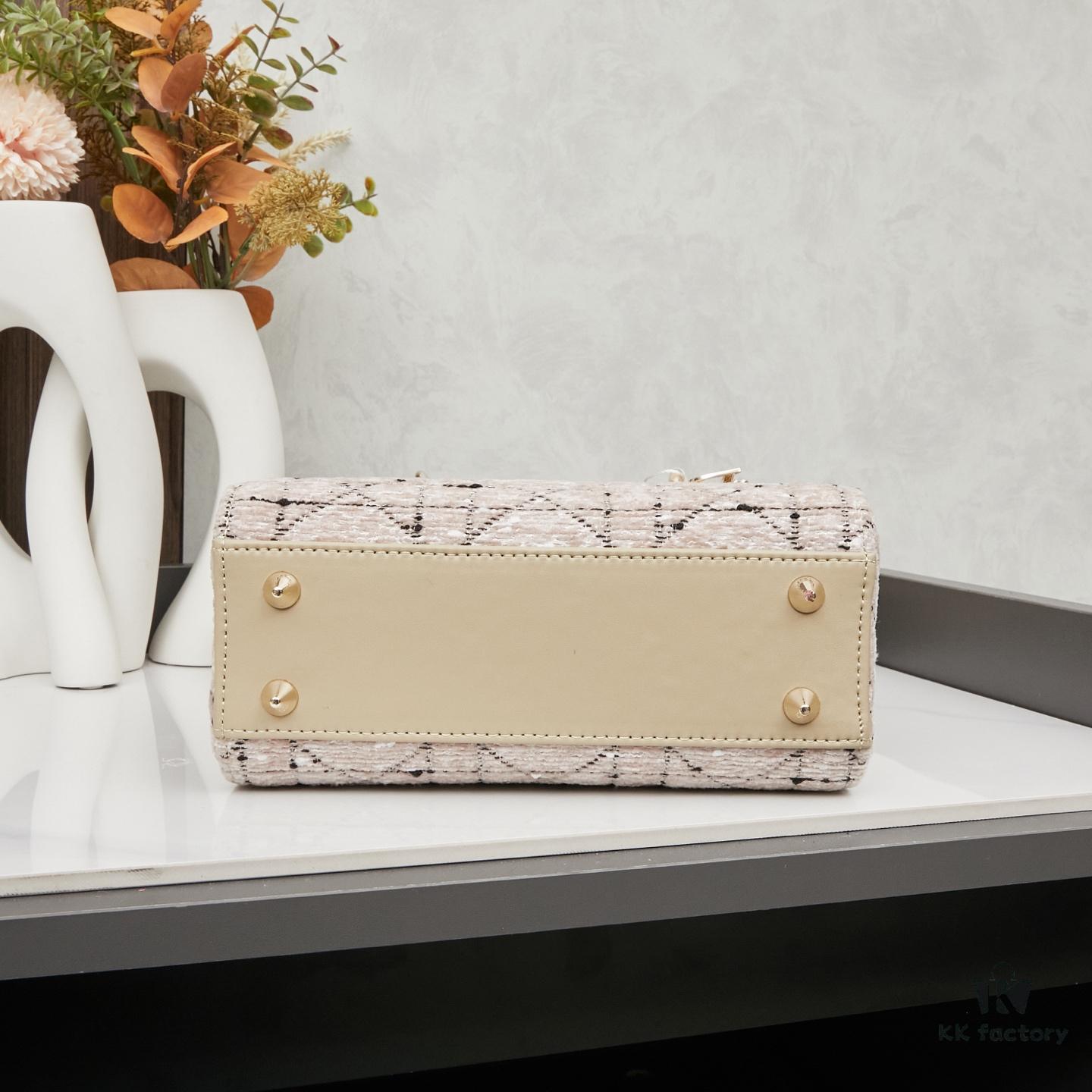 693095016e68136f4d9aa15e Dior New Launch Tweed Bag with Box Packaging