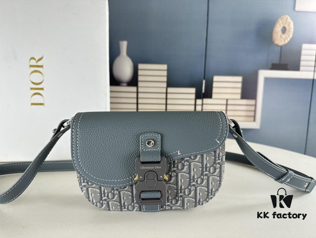 693095476e68136f4d9aa1e7 Dior Saddle Clutch with Shoulder Strap, Grainy Calfskin and Oblique Print