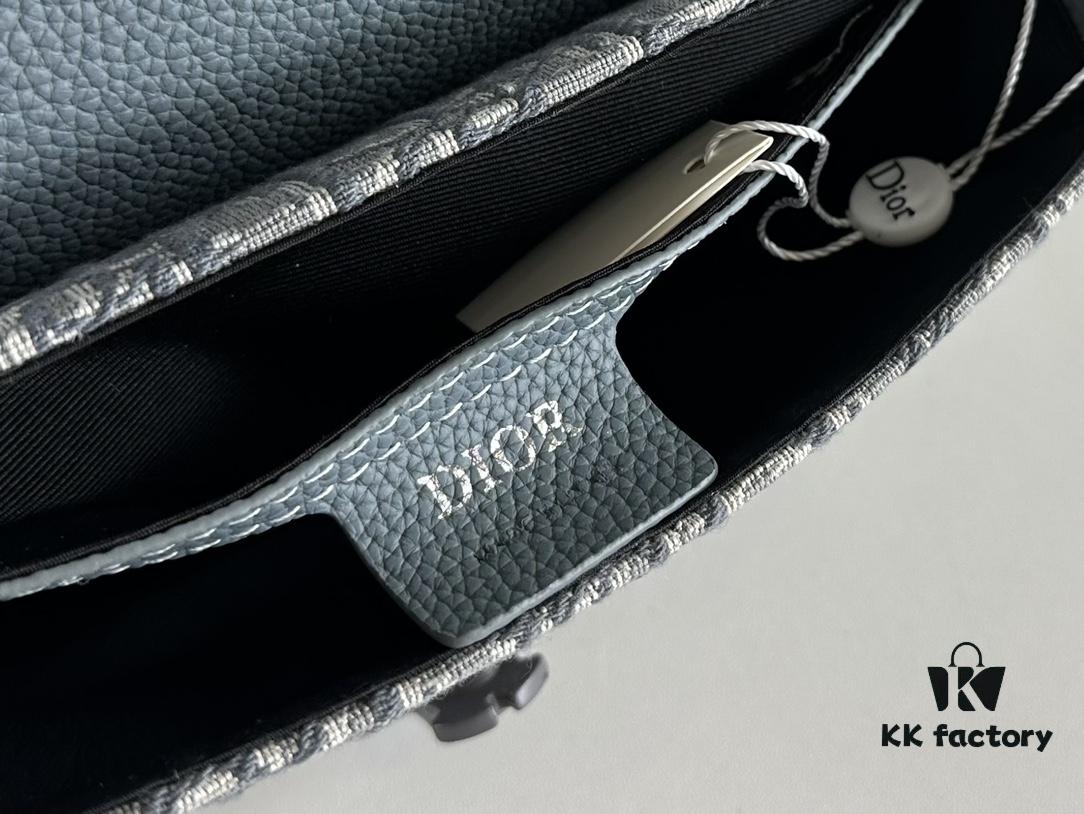 6930954b6e68136f4d9aa1f1 Dior Saddle Clutch with Shoulder Strap, Grainy Calfskin and Oblique Print