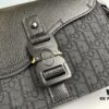 Box Included [Top Original Version] This mini saddle messenger bag is exquisitely fashionable, crafted from black grained cowhide leather with a flap closure and 'DIOR' signature, highlighting the refined charm of the saddle design. Spacious interior compartments with a patch pocket to store daily essentials. Equipped with an adjustable leather shoulder strap for shoulder or crossbody wear.