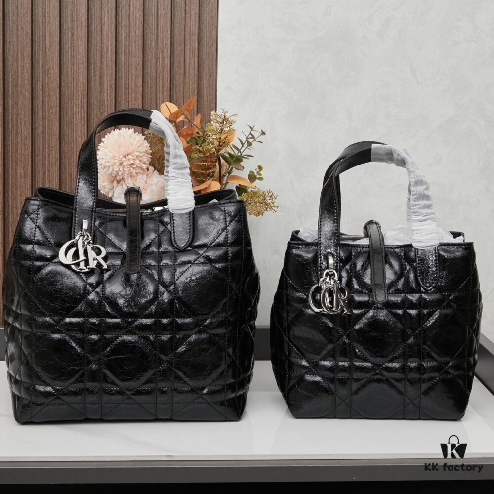 693095706e68136f4d9aa236 Small Dior Toujours Vertical Handbag