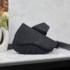693095a26e68136f4d9aa29b This boxed saddle bag is a new piece from the classic collection, crafted in black grained calfskin leather.