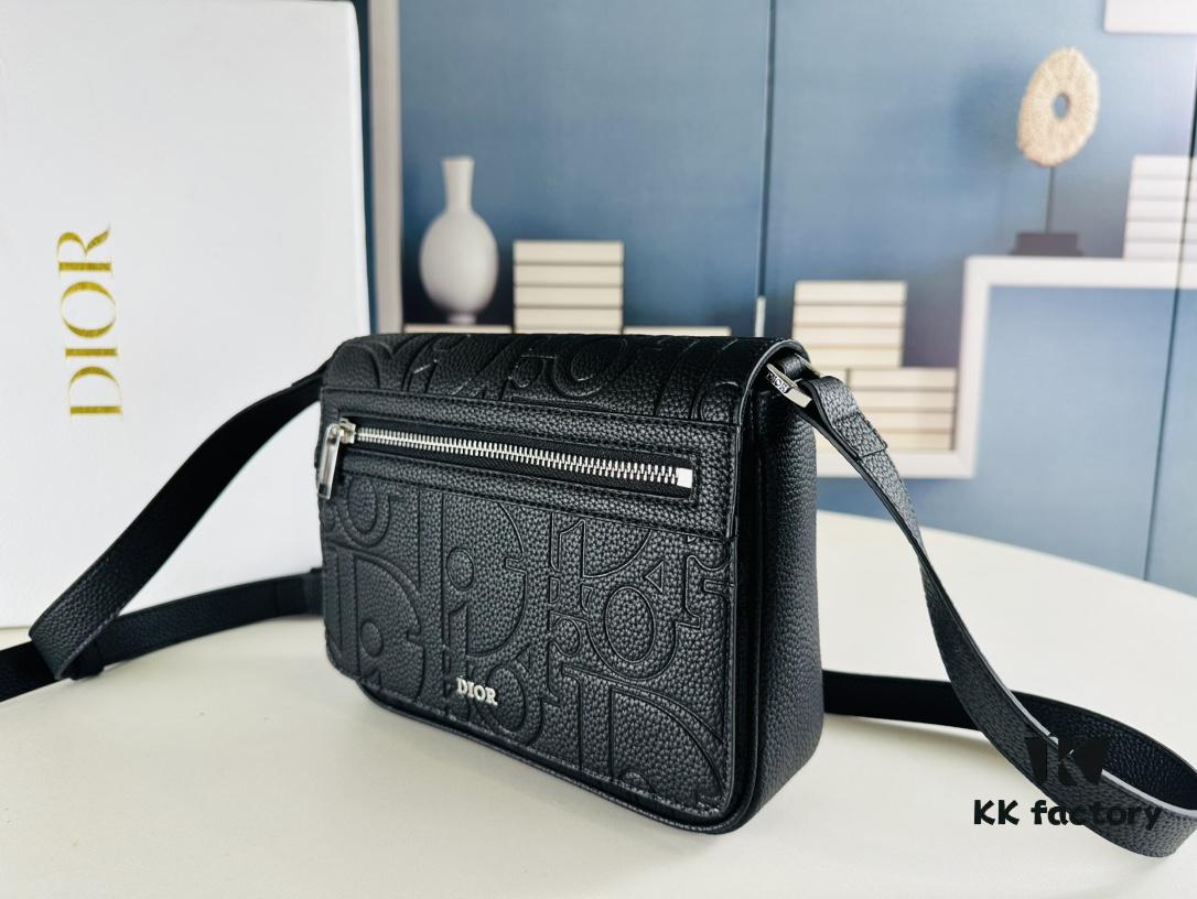 693095b26e68136f4d9aa2bf Dior Messenger Bag for Men, Model 9045, Box Size 22x17x6 cm