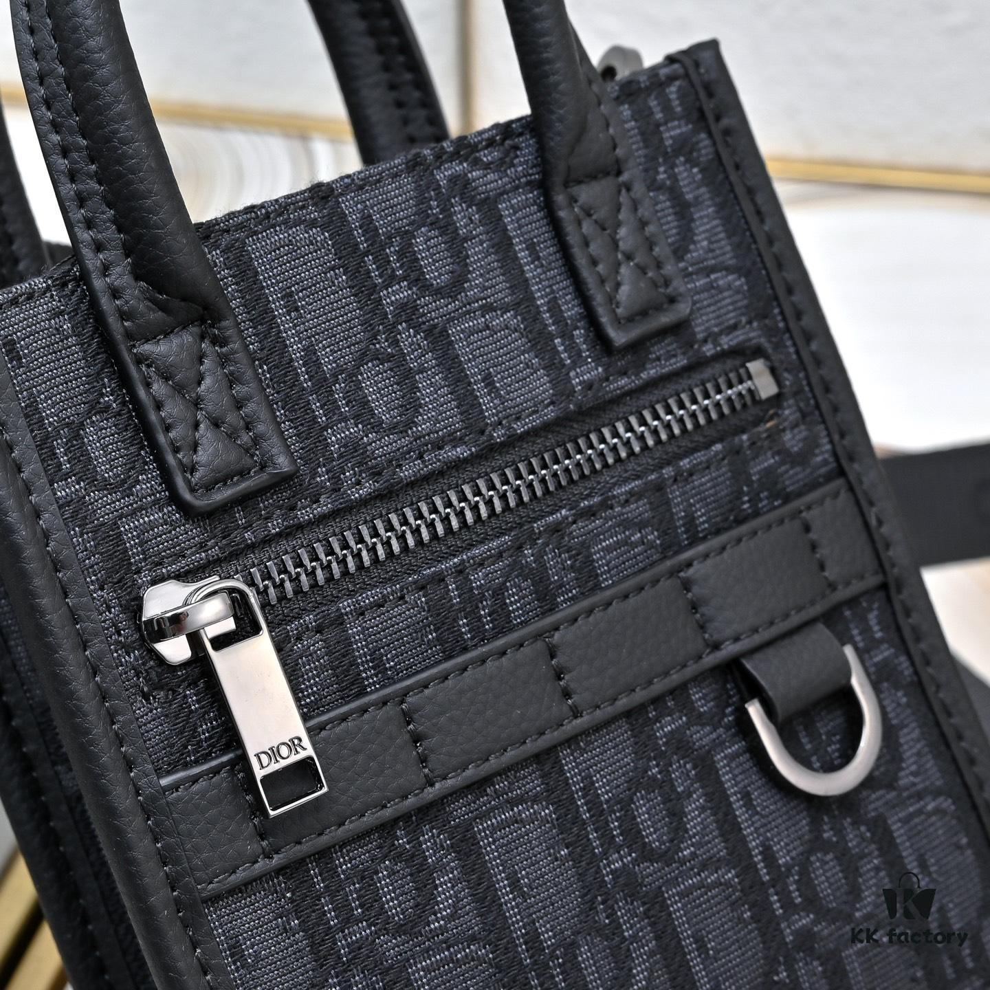 Dior Diamond Pattern Canvas Wash Pouch