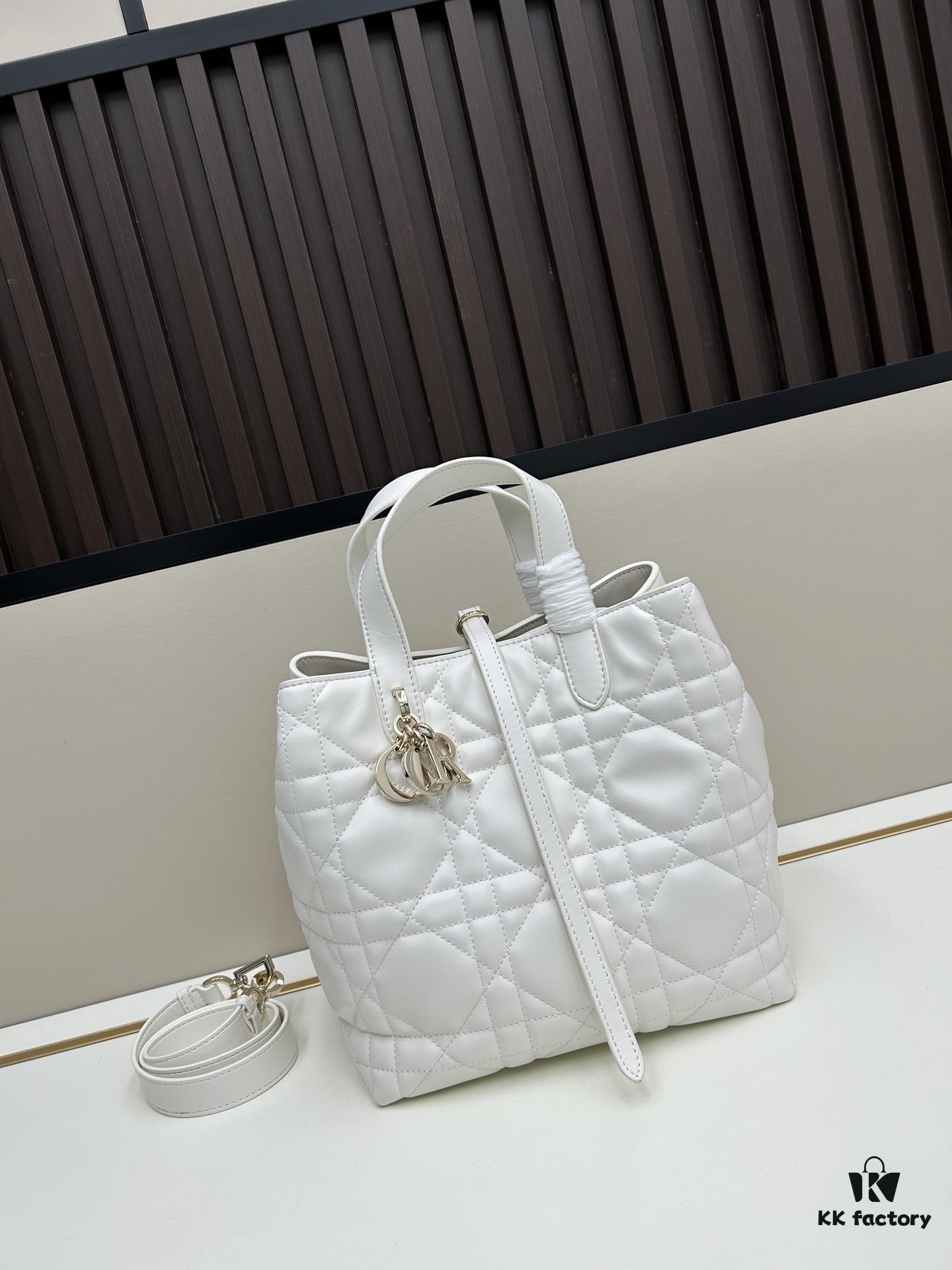 693095c56e68136f4d9aa2e7 Dior Toujours Vertical Handbag in Blush Beige Calfskin with Cannage Stitching