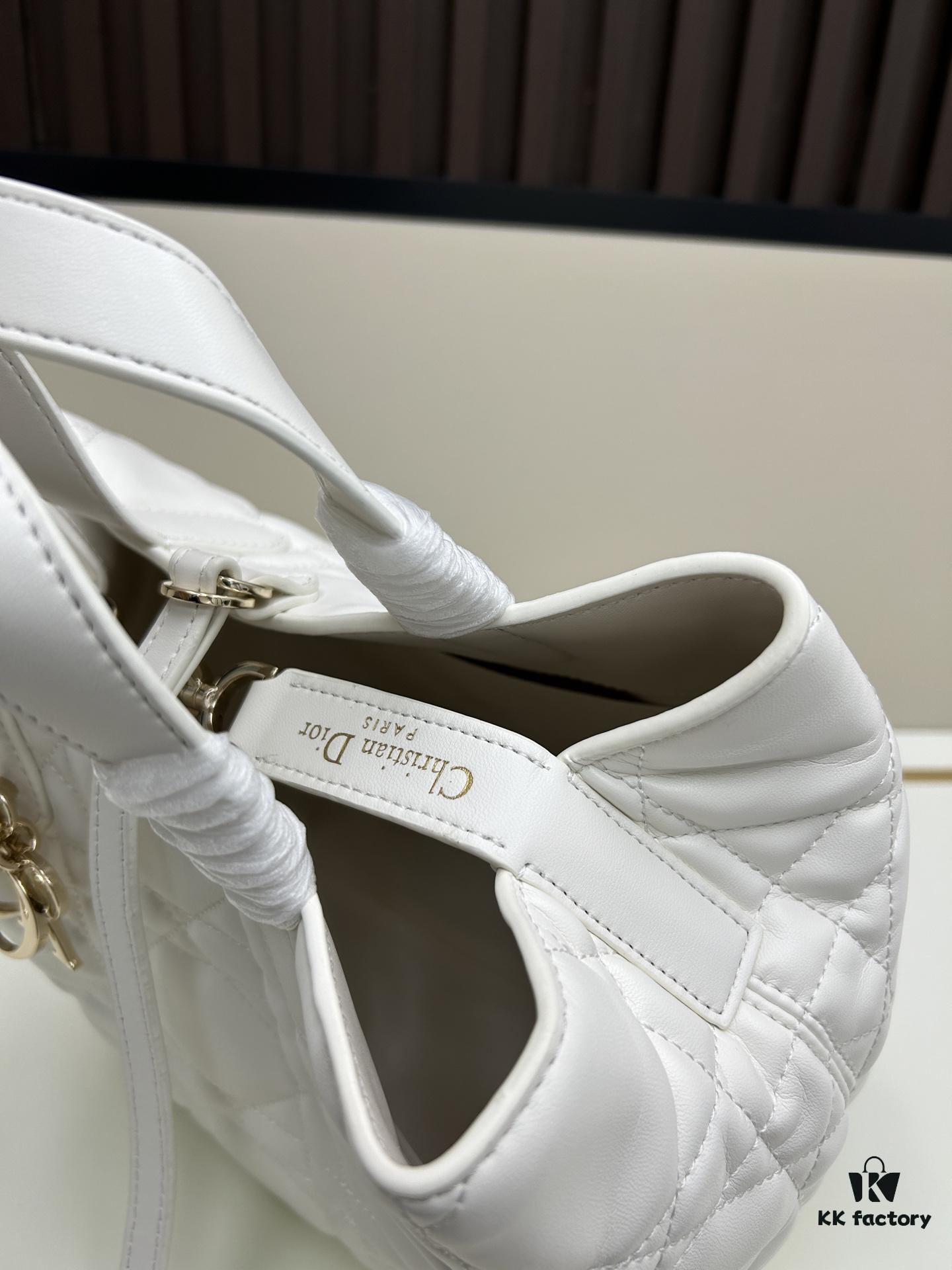 693095c76e68136f4d9aa2eb Dior Toujours Vertical Handbag in Blush Beige Calfskin with Cannage Stitching