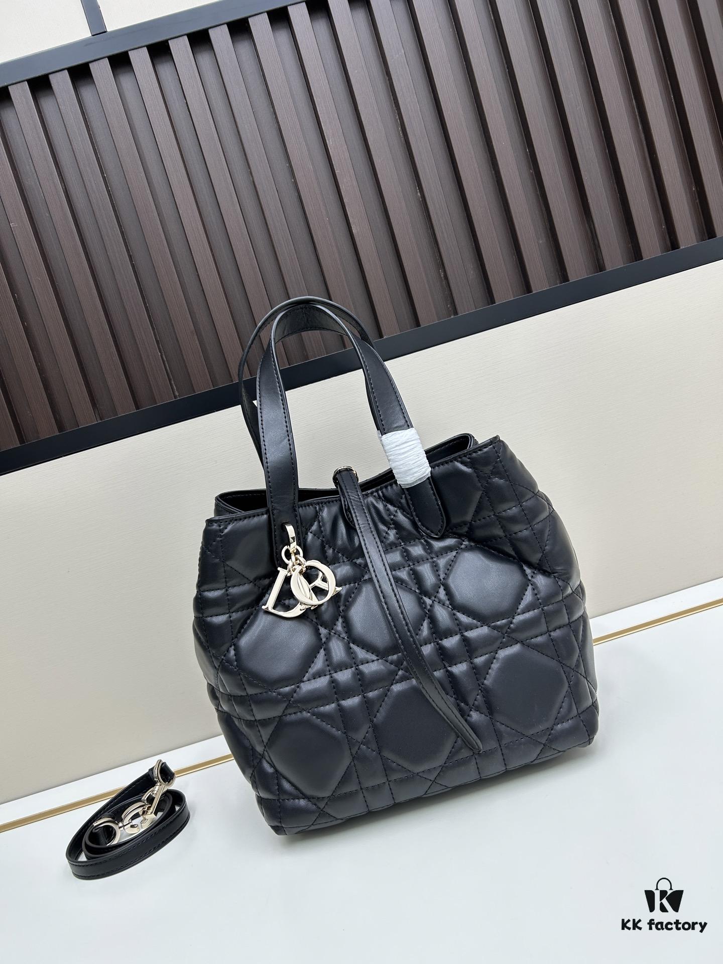 693095d26e68136f4d9aa2ff Dior Toujours Vertical Handbag in Blush Beige Calfskin with Cannage Stitching