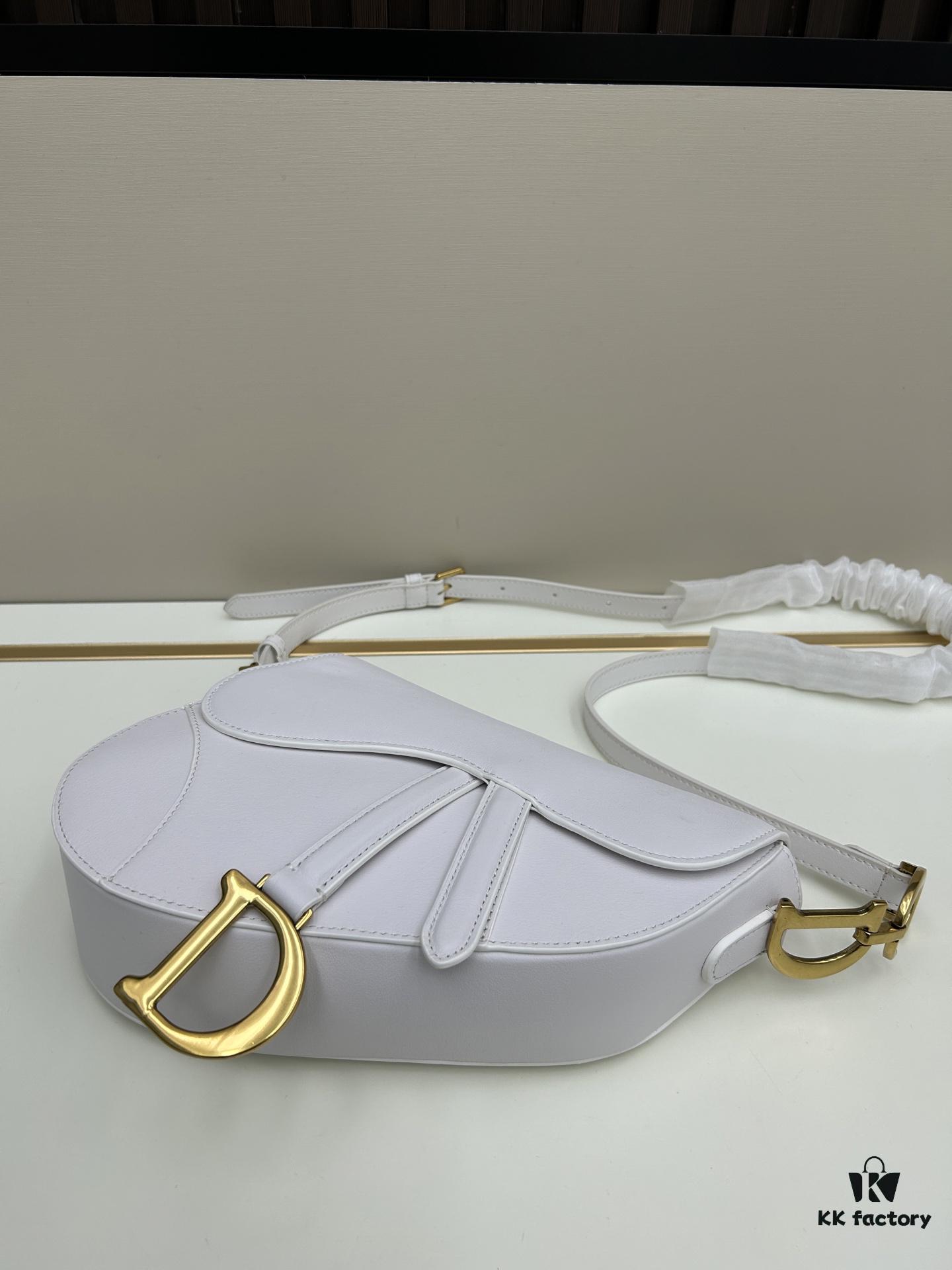 693095e46e68136f4d9aa31e Dior Saddle Bag Monogram Series - Large Size 0455 with Box and Authentic Strap