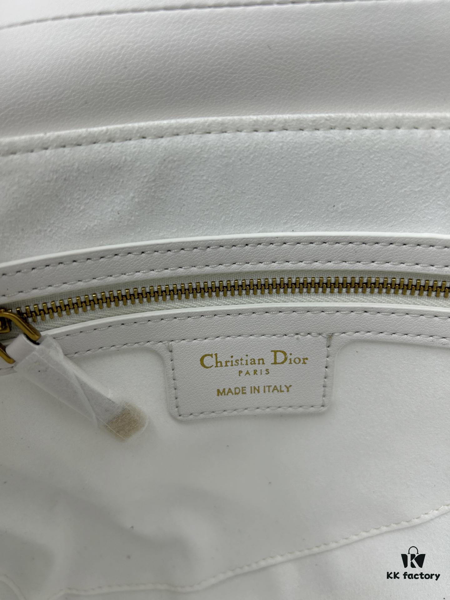 693095e56e68136f4d9aa323 Dior Saddle Bag Monogram Series - Large Size 0455 with Box and Authentic Strap