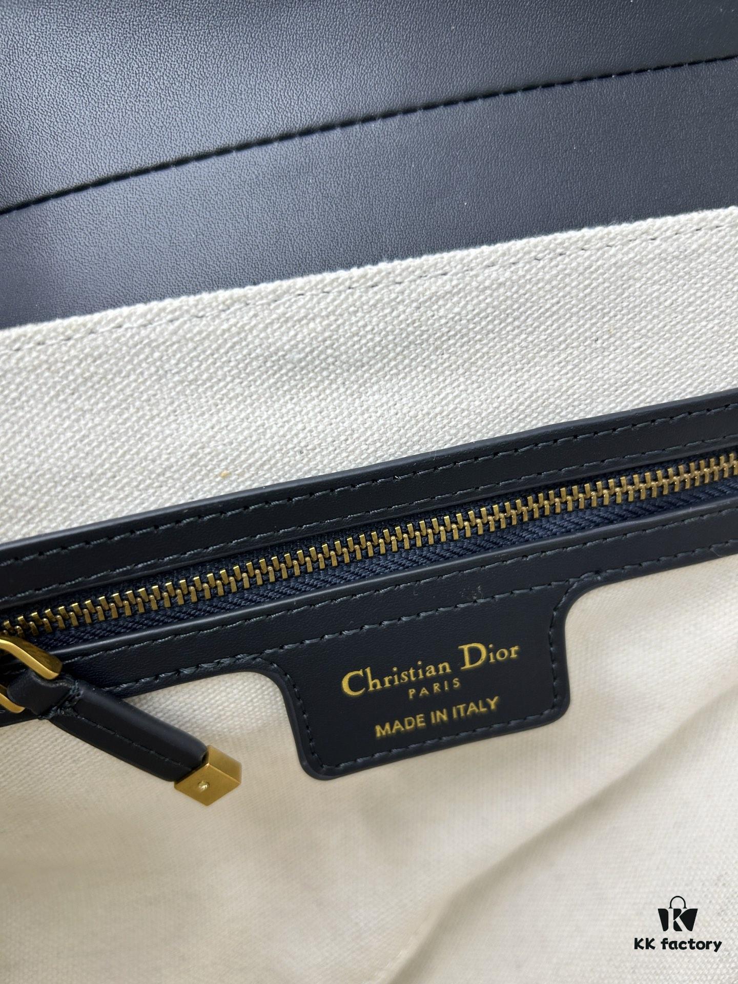 693095ea6e68136f4d9aa32b Dior Saddle Monogram Large Bag with Box and Genuine Leather Strap
