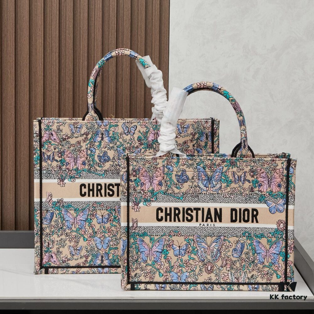 Original Order Embroidered Medium [Dior Book Tote]