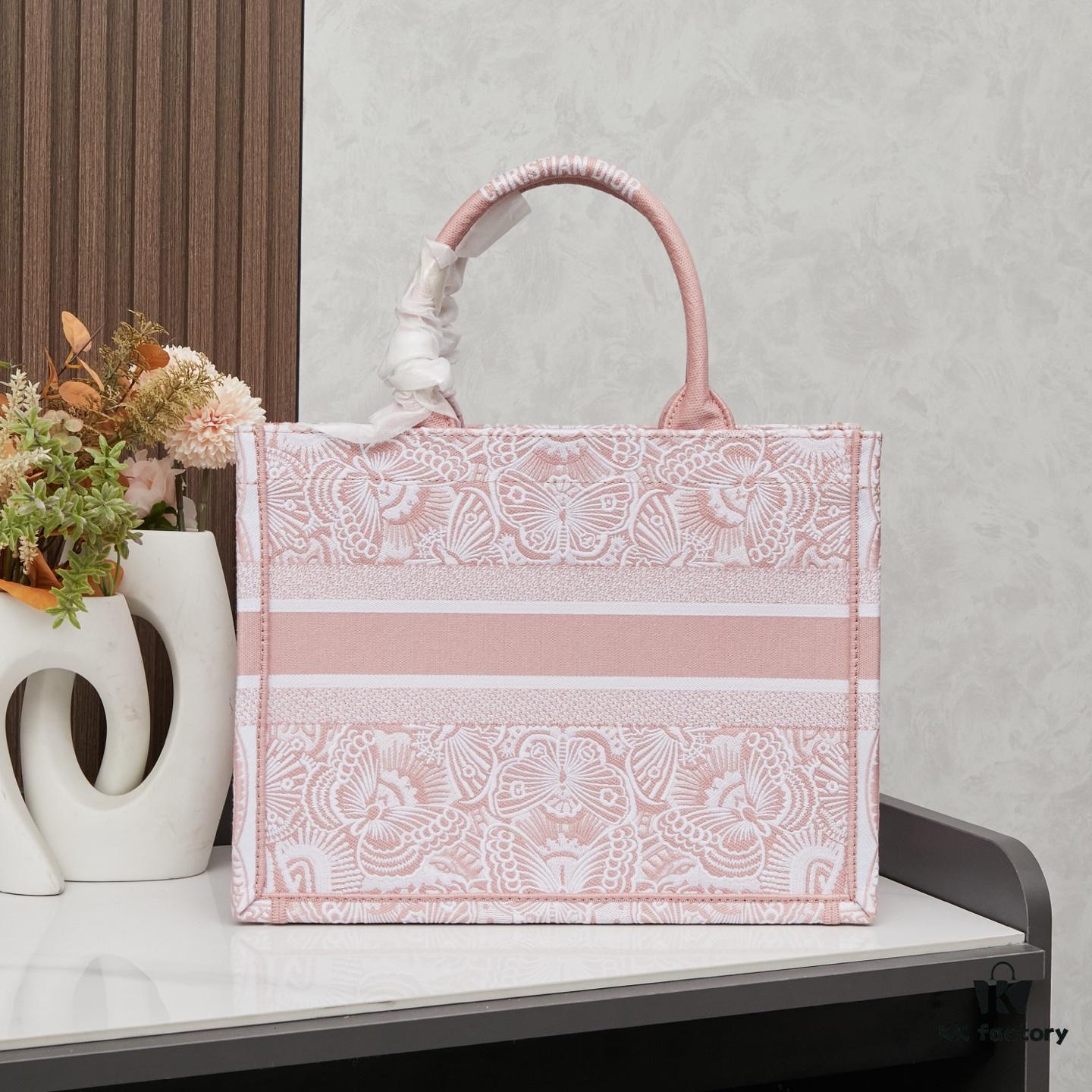Original Order Embroidered Medium Di0r Book Tote