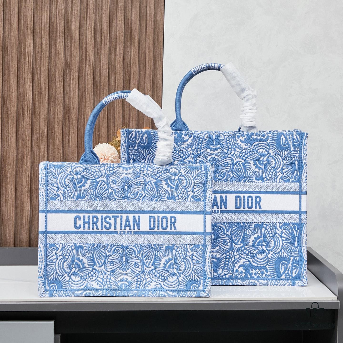 6930963e6e68136f4d9aa3ca Embroidered Large Di0r Book Tote