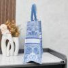 693096436e68136f4d9aa3d6 Embroidered Large Di0r Book Tote