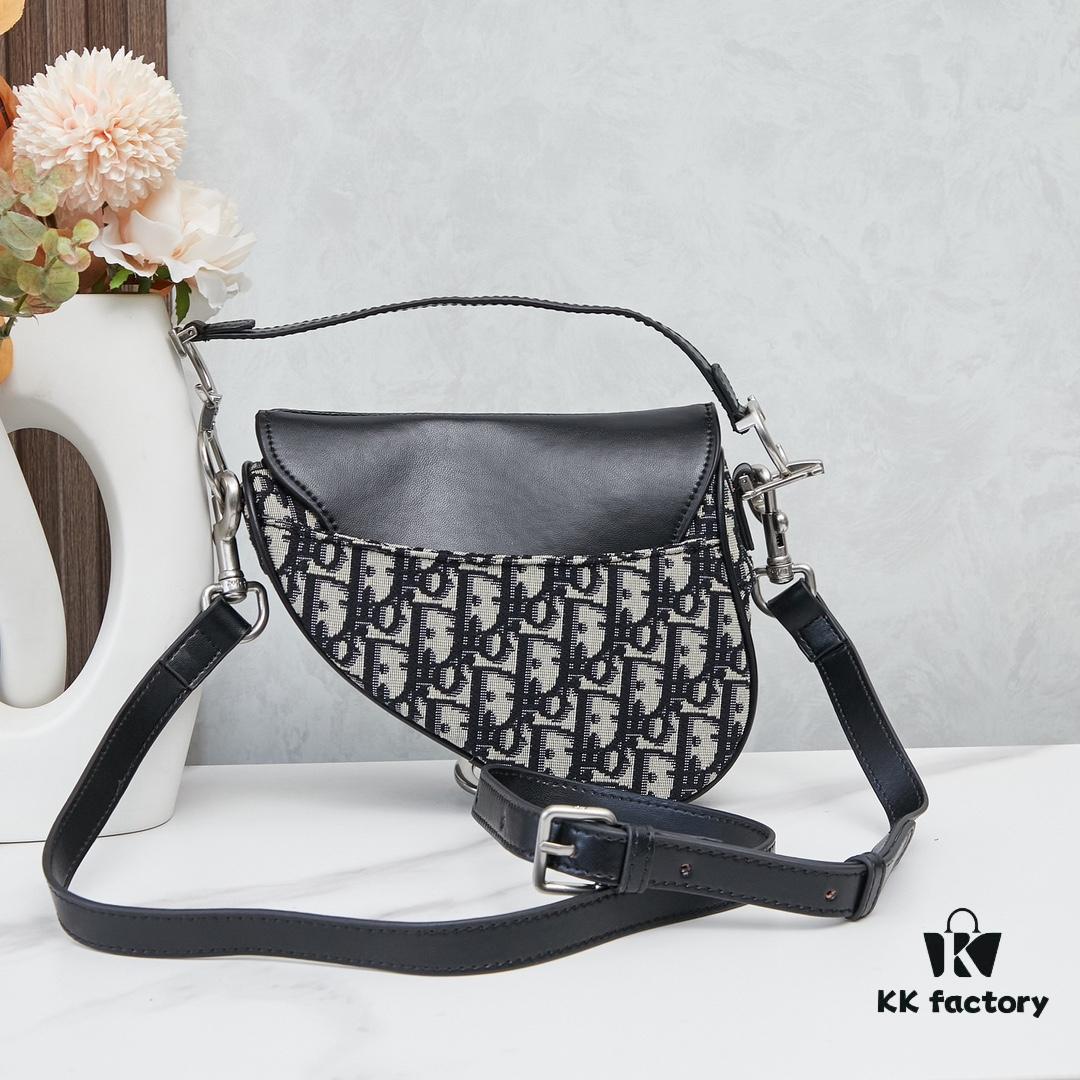 6930964c6e68136f4d9aa3e8 Small Size with Black Dior Saddle Bag with Silver Buckle in Box