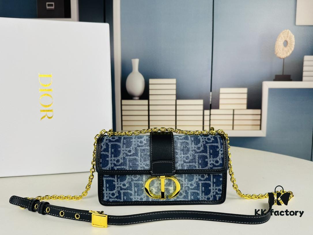 693096586e68136f4d9aa3ff Small 30 Montaigne East-West Chain Bag in Denim Dior Oblique Jacquard