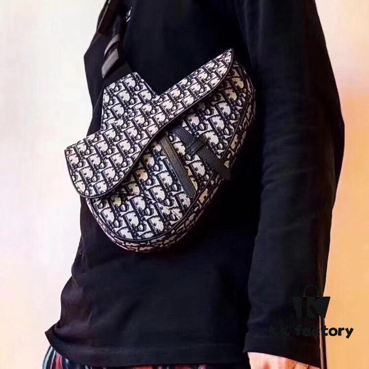 693096686e68136f4d9aa424 High-Quality Dior Men's SADDLE Crossbody Bag / Chest Bag