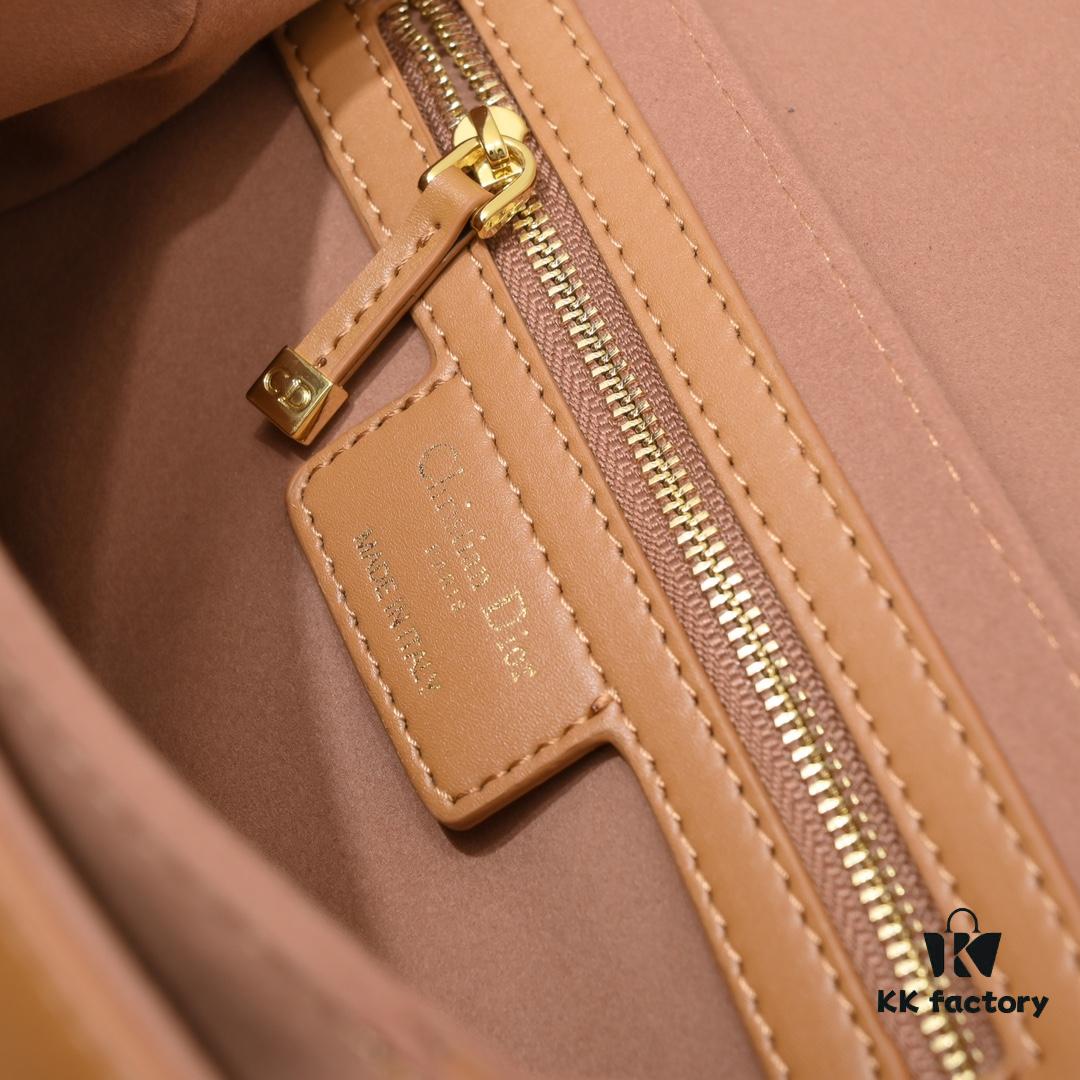 693096c56e68136f4d9aa4f8 Upgraded Version with Box - Original Quality Dior Bobby Bag, New Retro Style Leather Handbag