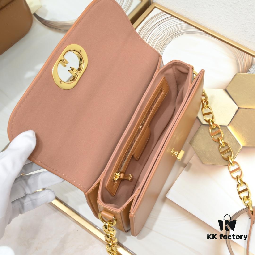 693096c76e68136f4d9aa4fc Upgraded Version with Box - Original Quality Dior Bobby Bag, New Retro Style Leather Handbag