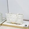 693096cb6e68136f4d9aa508 Top-Grade Original Dior Toujours Handbag